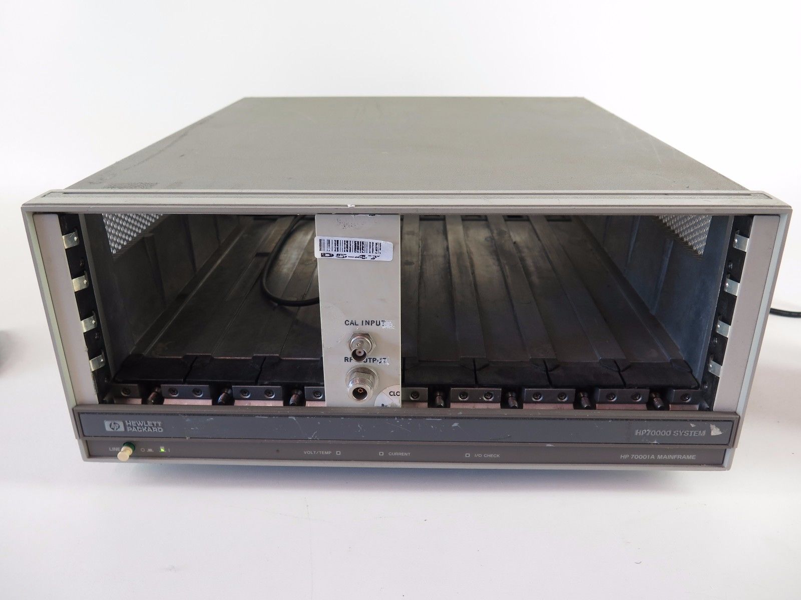 hp-70001a-8-slot-spectrum-analyzer-mainframe-chassis-0.jpg