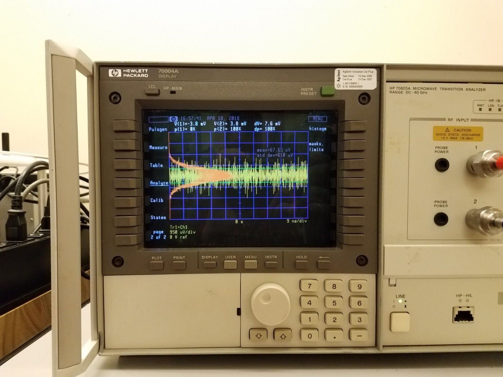 hp-70820a-dc-40-ghz-microwave-transition-analyzer-hp-70004a-keyboard-0.jpg